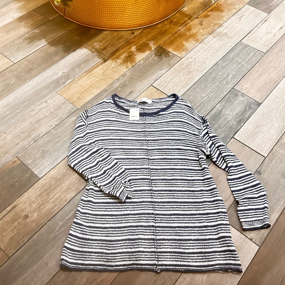 Free People White and Blue Boxy Relaxed T-Shirt with Crew Neck and 3/4 Sleeves